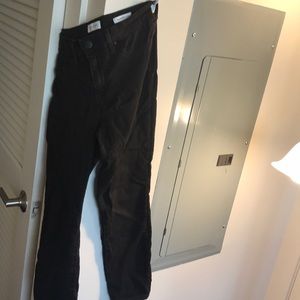 Black skinny pants